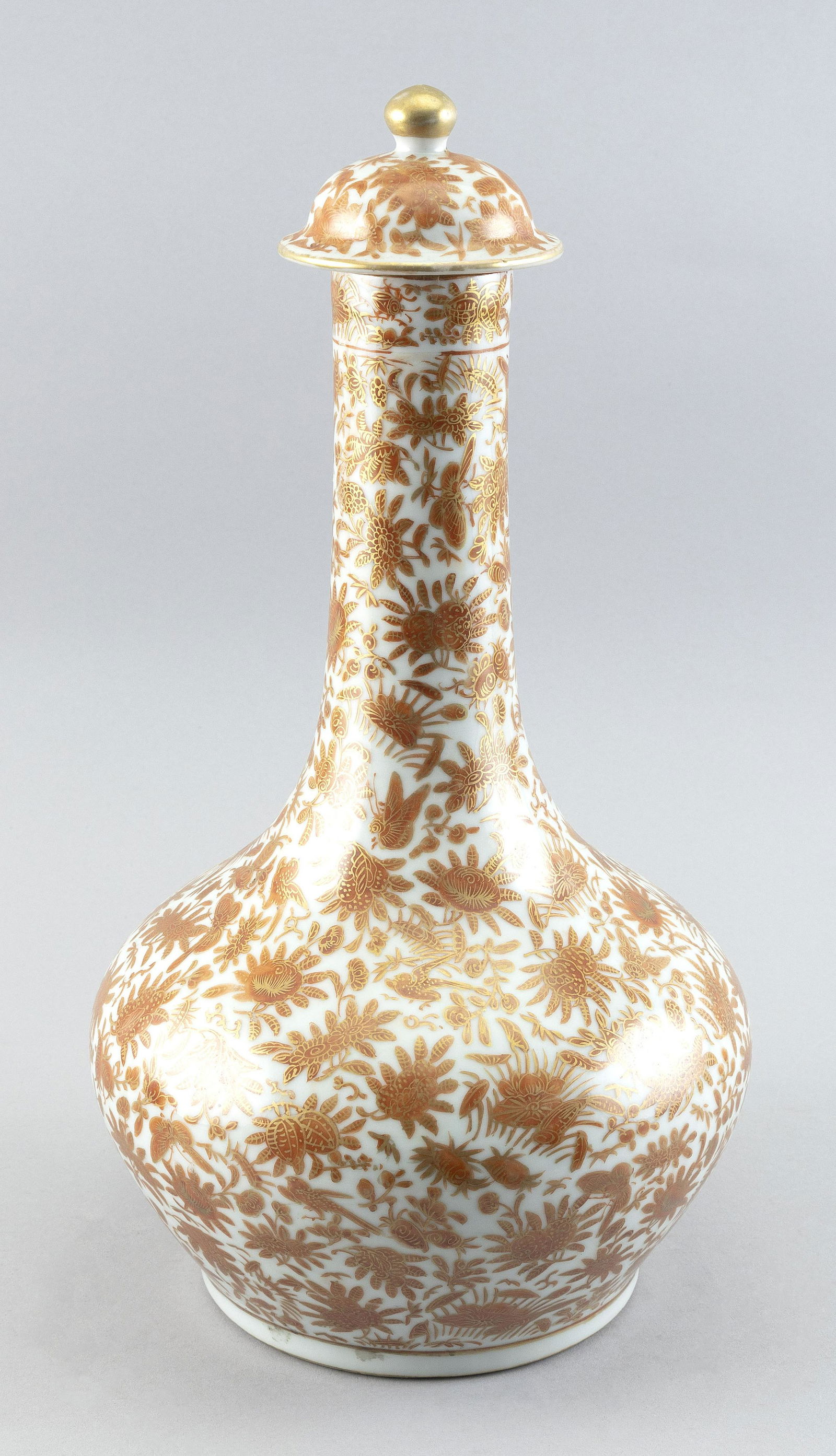 CHINESE EXPORT IRON GLAZE PORCELAIN WATER BOTTLE 19th Century Height 16". (1 of 3)