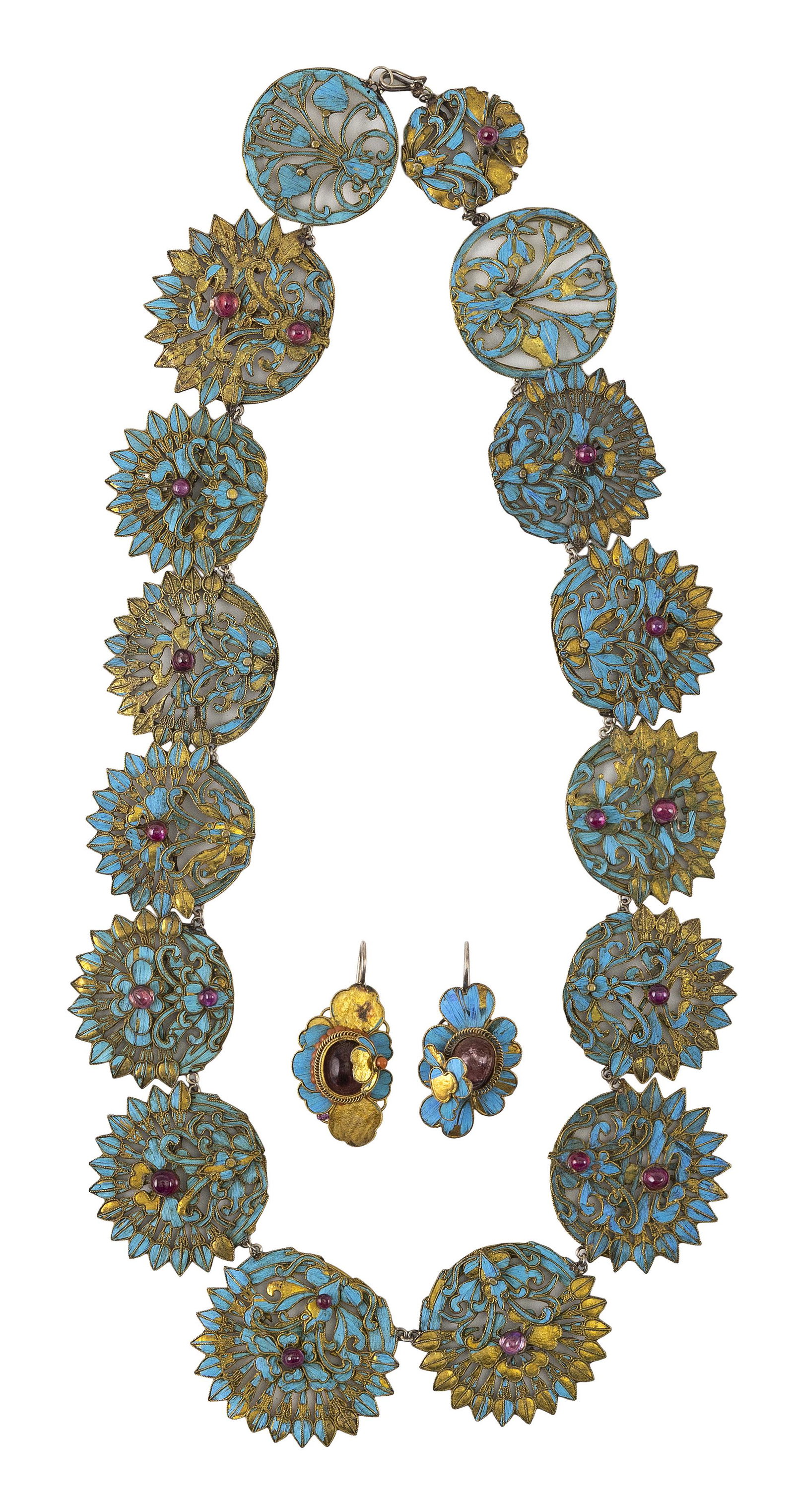 PAIR OF KINGFISHER FEATHER EARRINGS AND MEDALLION CHOKER NECKLACE 19th Century Earring lengths 1".: PAIR OF KINGFISHER FEATHER EARRINGS AND MEDALLION CHOKER NECKLACE 19th Century In floral designs, set with pink stone cabochons and gilt metal wirework. Earring lengths 1". Necklace length 10.5&q