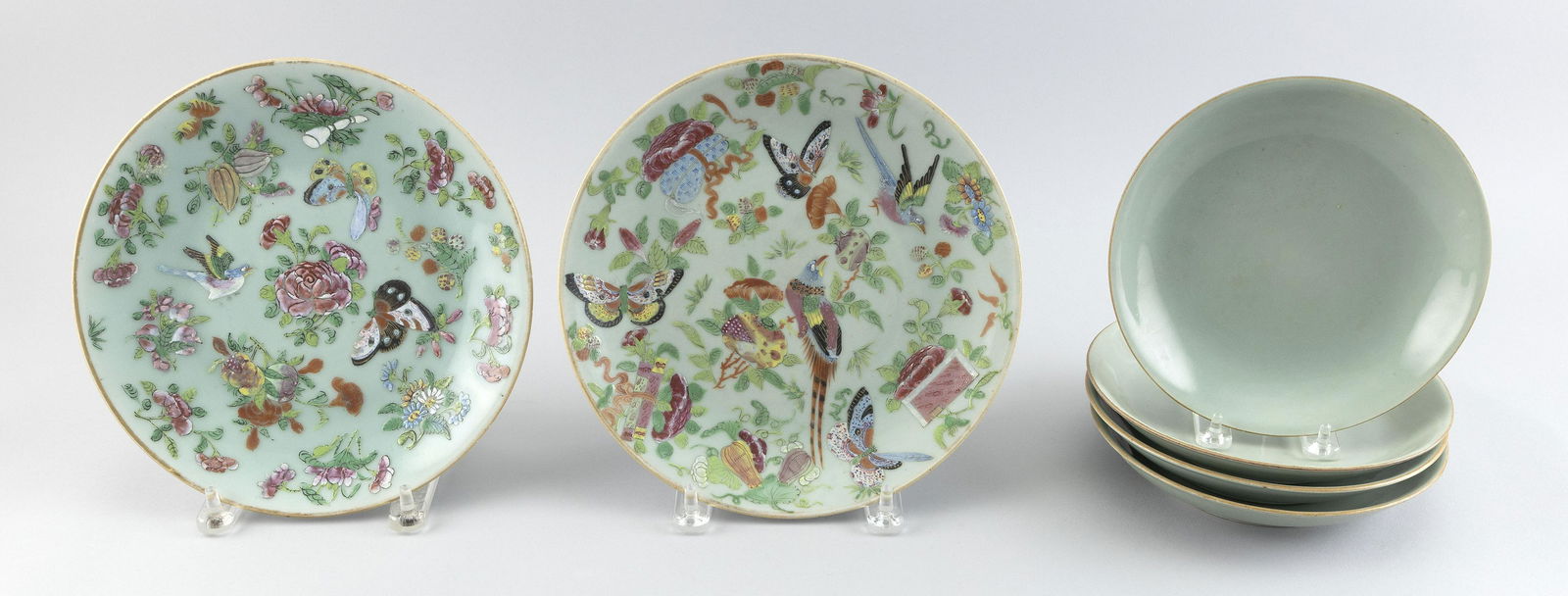 SIX CHINESE CELADON PORCELAIN TABLEWARES 19th Century (1 of 2)