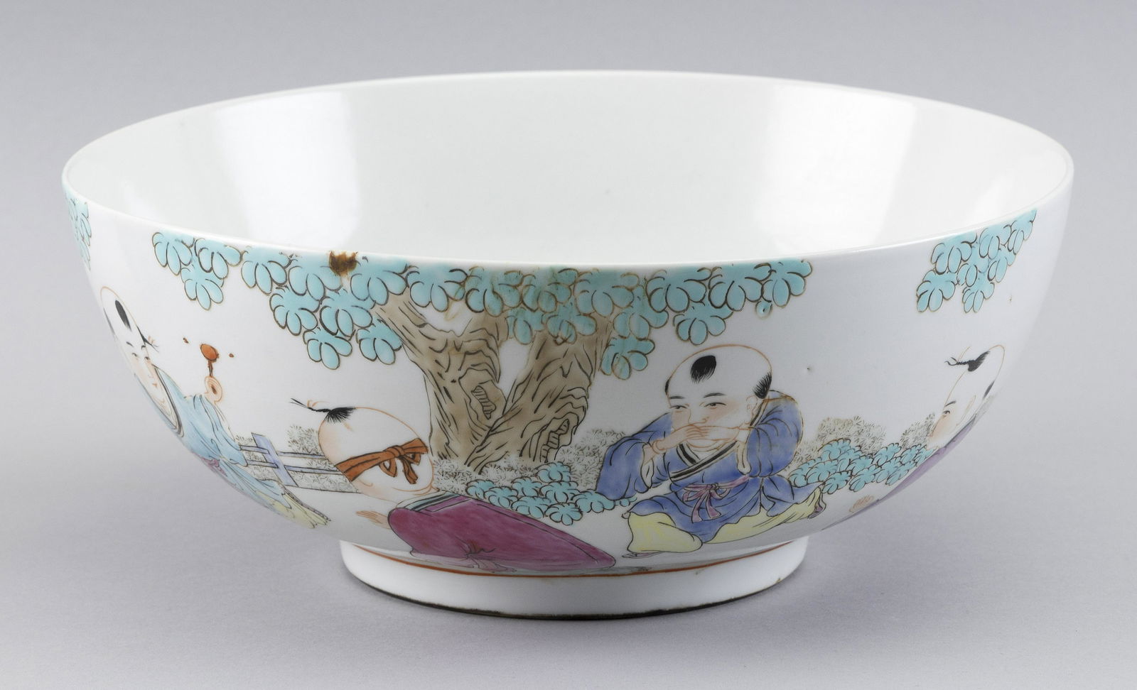 CHINESE FAMILLE ROSE PORCELAIN BOWL Late 19th Century Height 4.5”. Diameter 11”. (1 of 5)