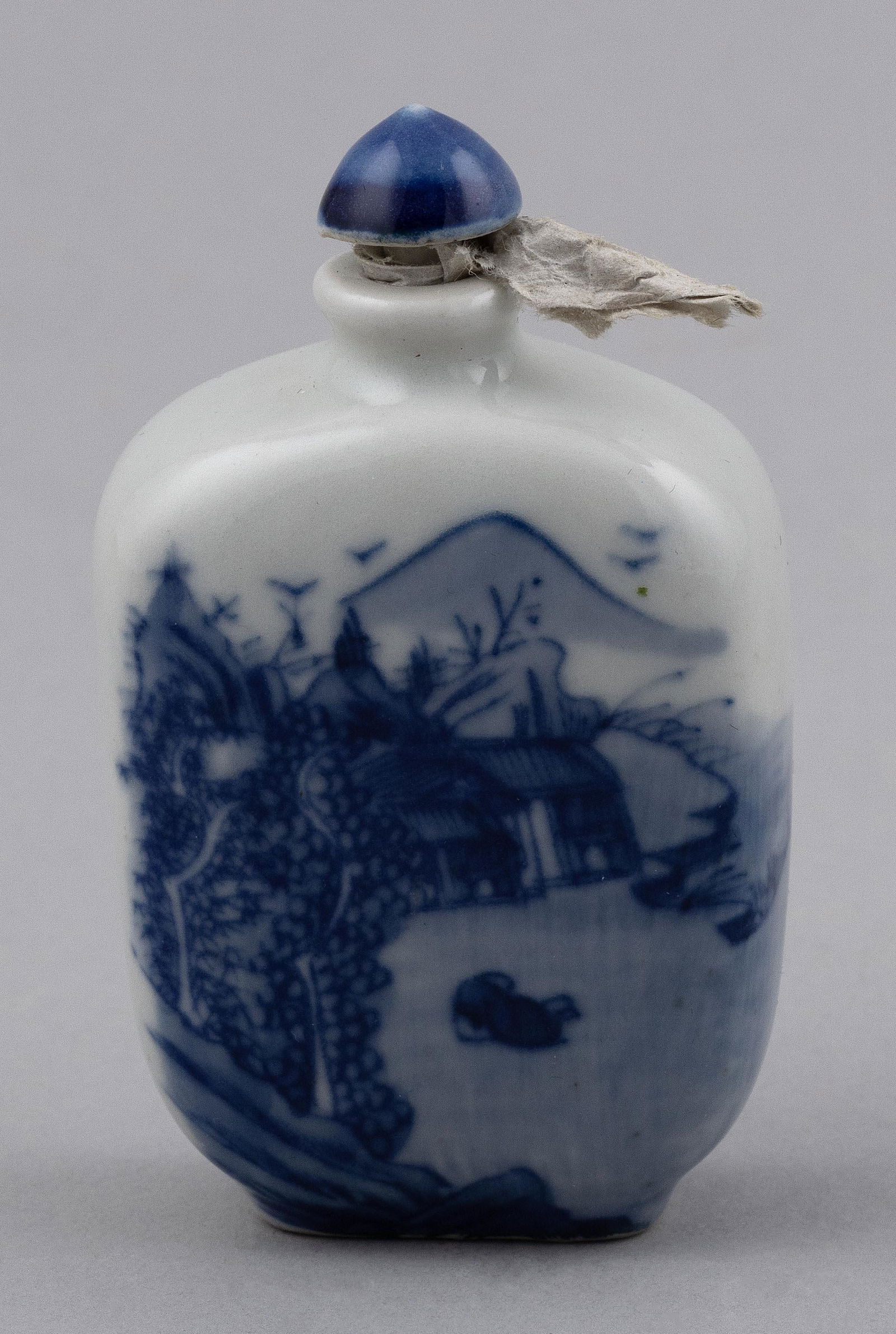 CHINESE BLUE AND WHITE PORCELAIN SNUFF BOTTLE Late 19th Century Height 3.25”. (1 of 3)