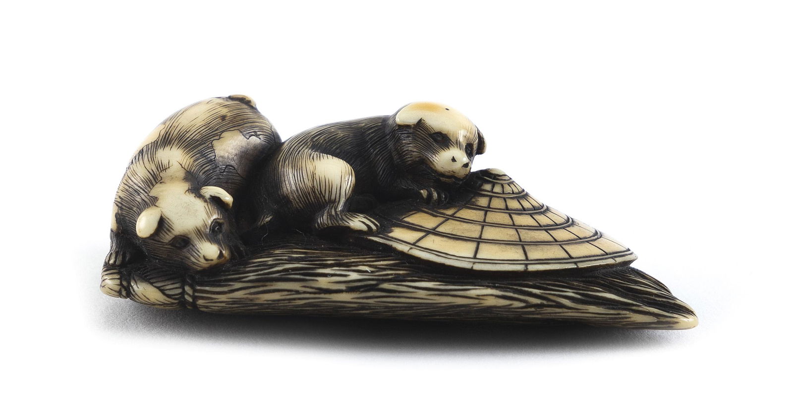 JAPANESE CARVED IVORY NETSUKE 19th Century Length 2”. (1 of 3)