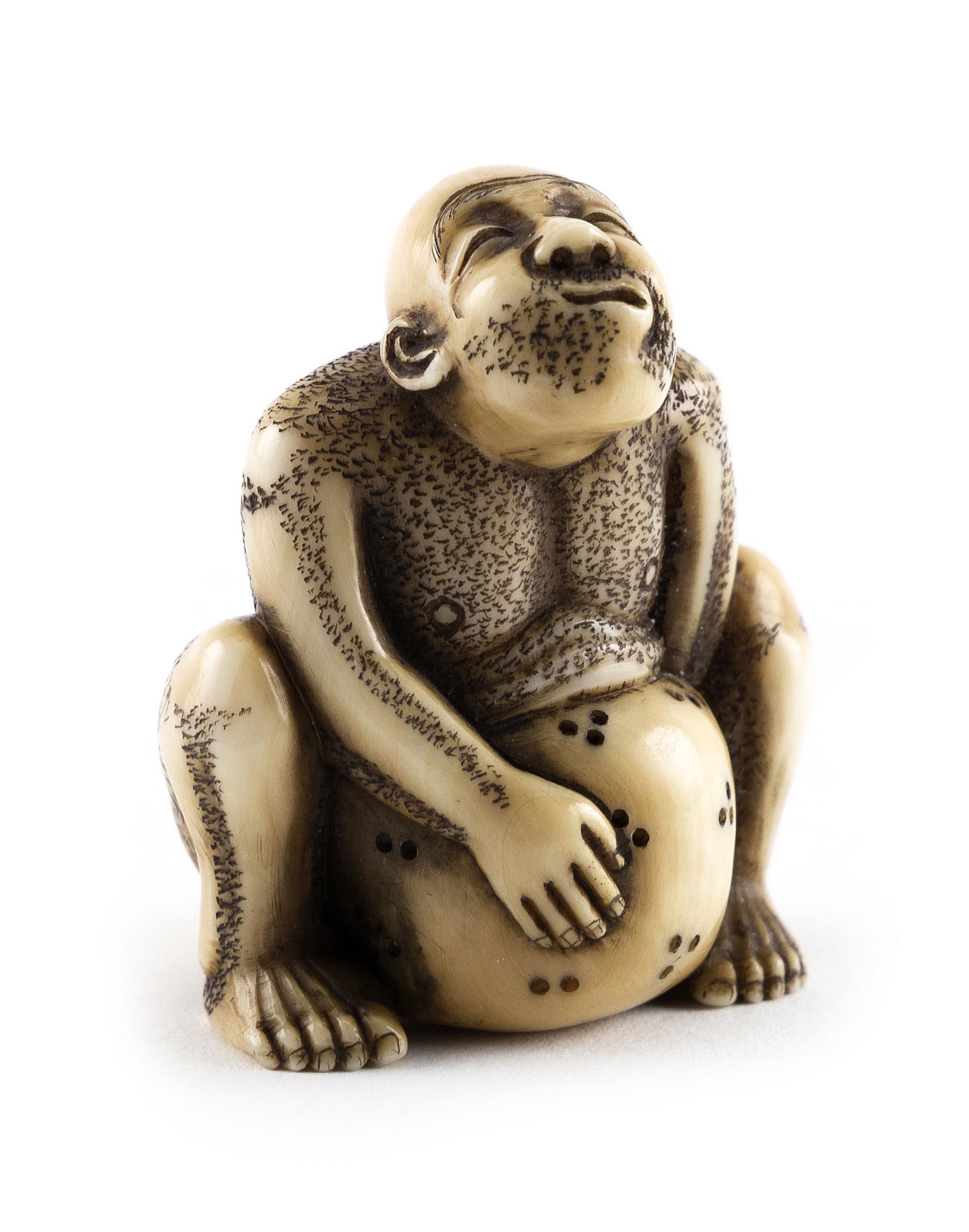 JAPANESE CARVED IVORY NETSUKE 19th Century Height 1.5". (1 of 3)