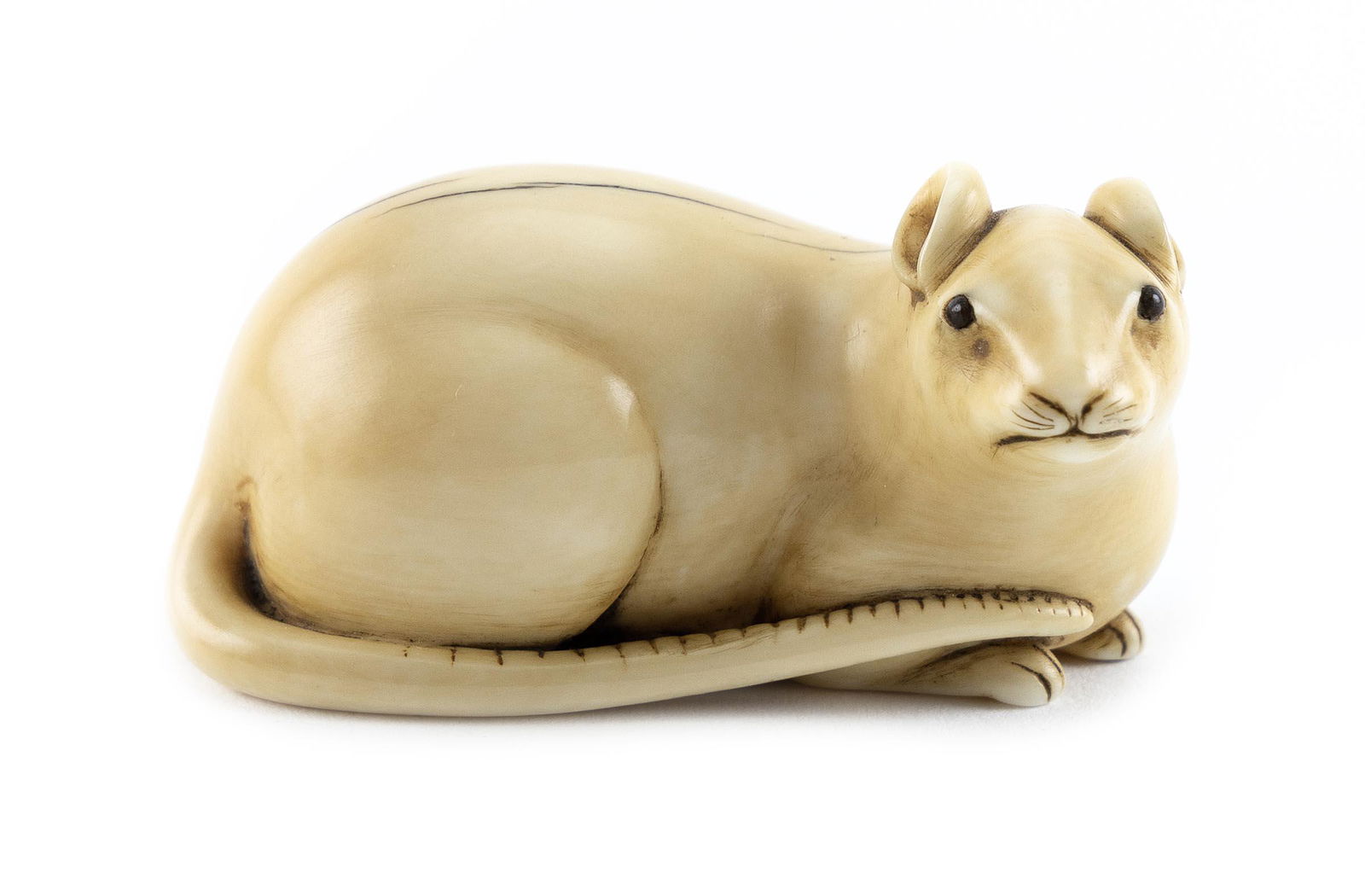 JAPANESE CARVED IVORY NETSUKE 19th Century Length 2". (1 of 4)