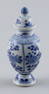 MINIATURE CHINESE VUNG TAU CARGO PORCELAIN COVERED BALUSTER VASE Kangxi Period Height 4".