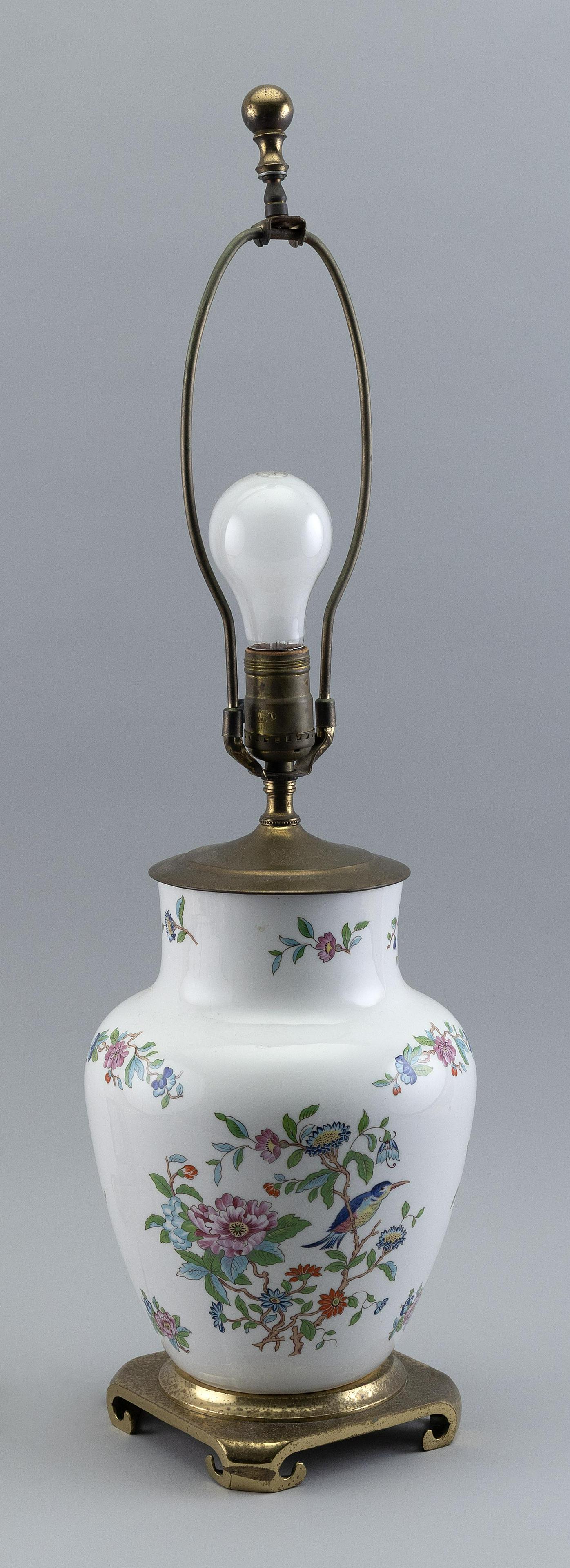 AYNSLEY PORCELAIN TABLE LAMP 20th Century Base height 12.5". Total height 26.5". (1 of 2)