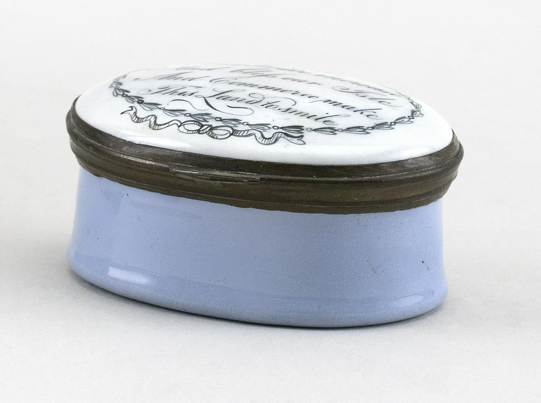 ENGLISH ENAMEL MOTTO PATCH BOX Circa 1800 Length 2”. (1 of 3)