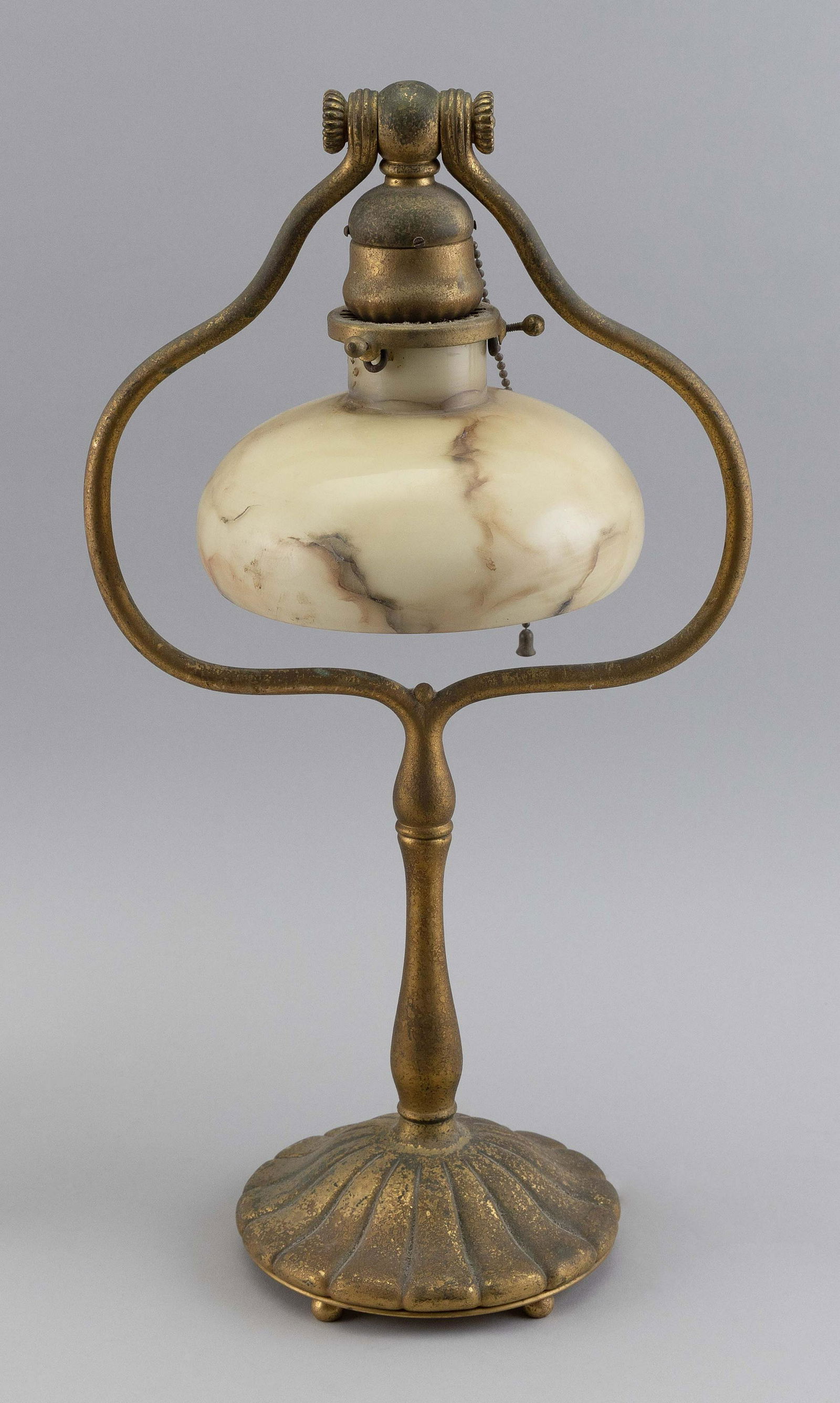 TIFFANY STUDIOS GILT-BRONZE HARP DESK LAMP New York, First Quarter of the 20th Century Lamp height (1 of 2)