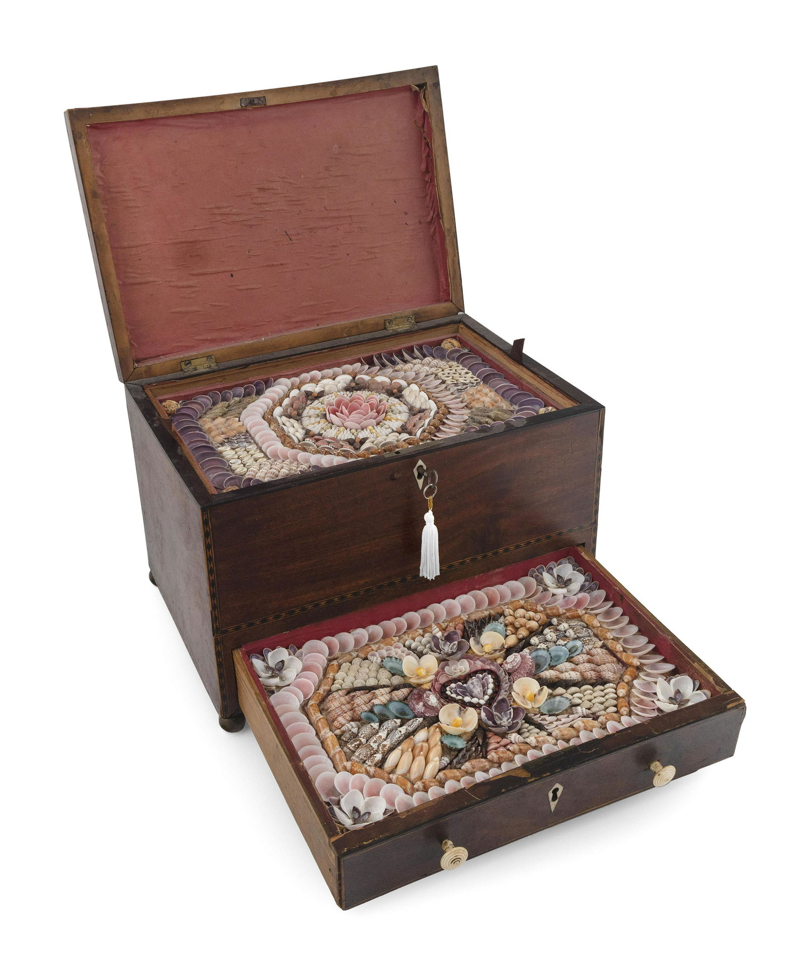 INLAID BOX CONTAINING DECORATIVE SHELLWORK VALENTINES Box height 10” (1 of 2)