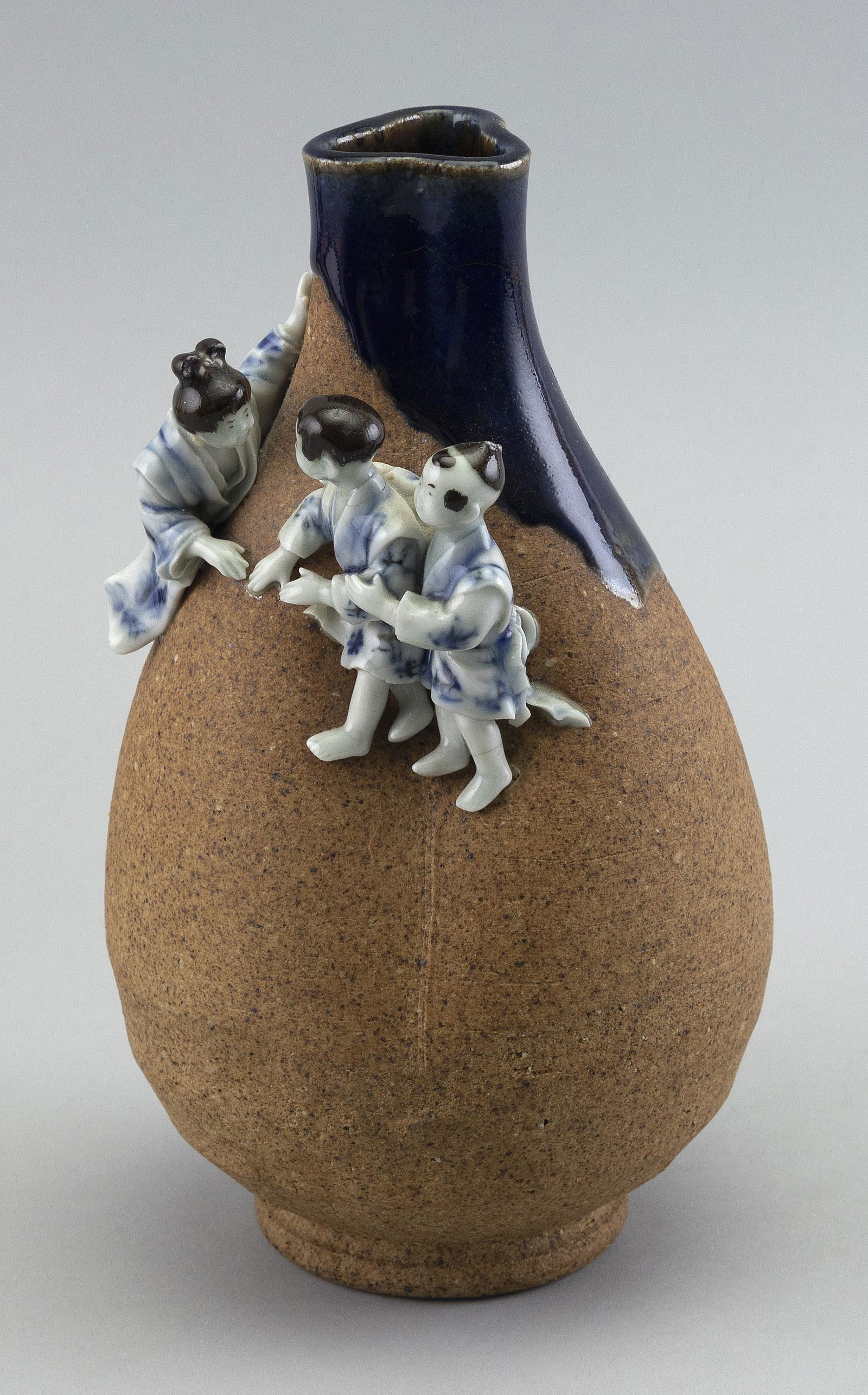 JAPANESE SUMIDA GAWA POTTERY VASE Height 9". (1 of 8)