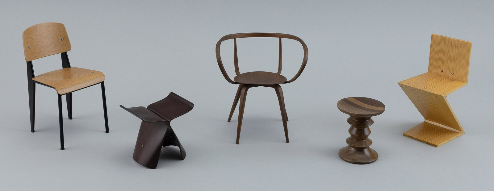 FIVE PIECES OF VITRA DESIGN MUSEUM MINIATURE FURNITURE 20th Century Heights from 2.5" to 5.5". (1 of 2)