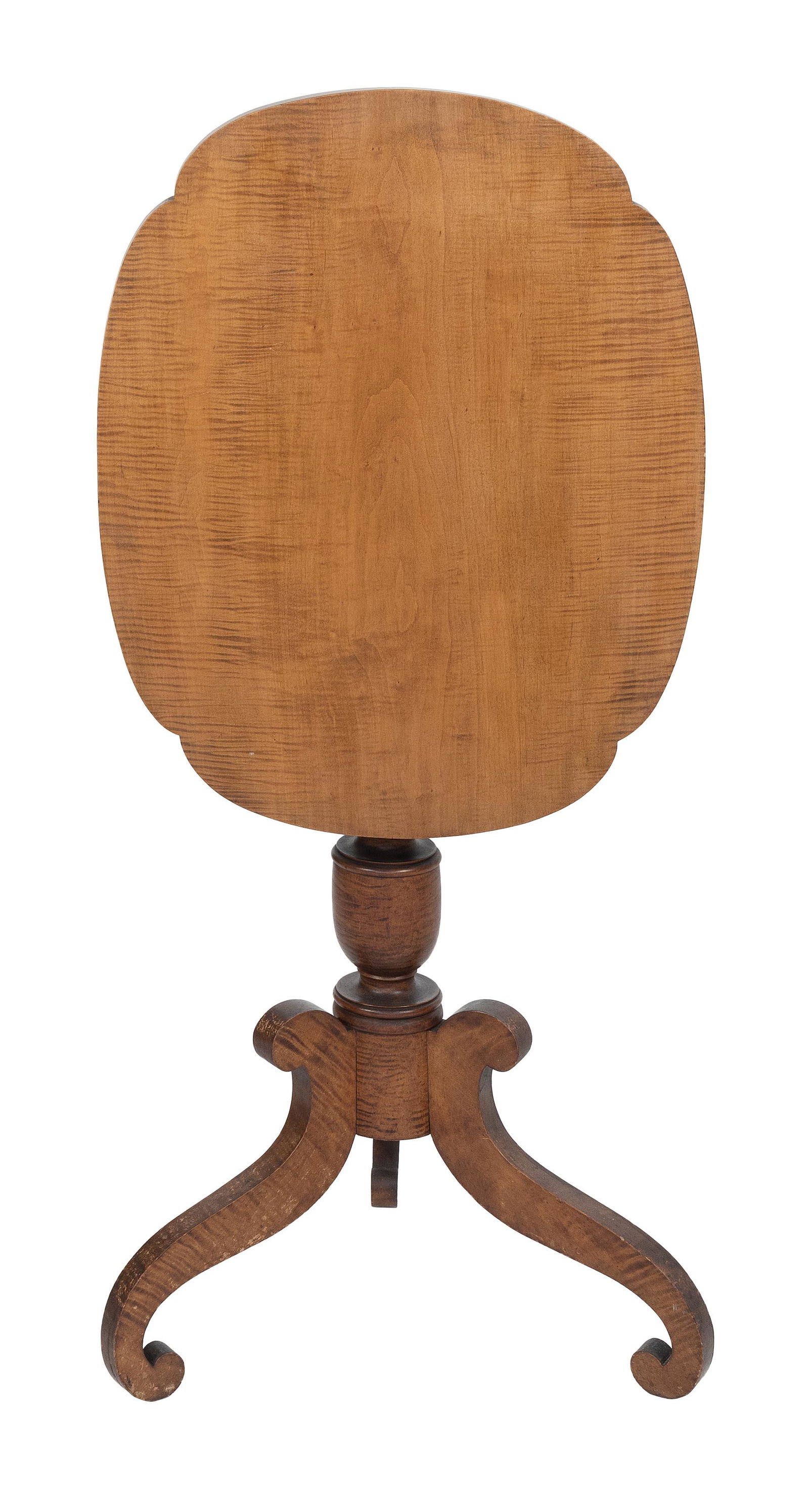 SHERATON TILT-TOP TABLE Early 19th Century Height 28î. Top 23î x 18.5î. (1 of 3)