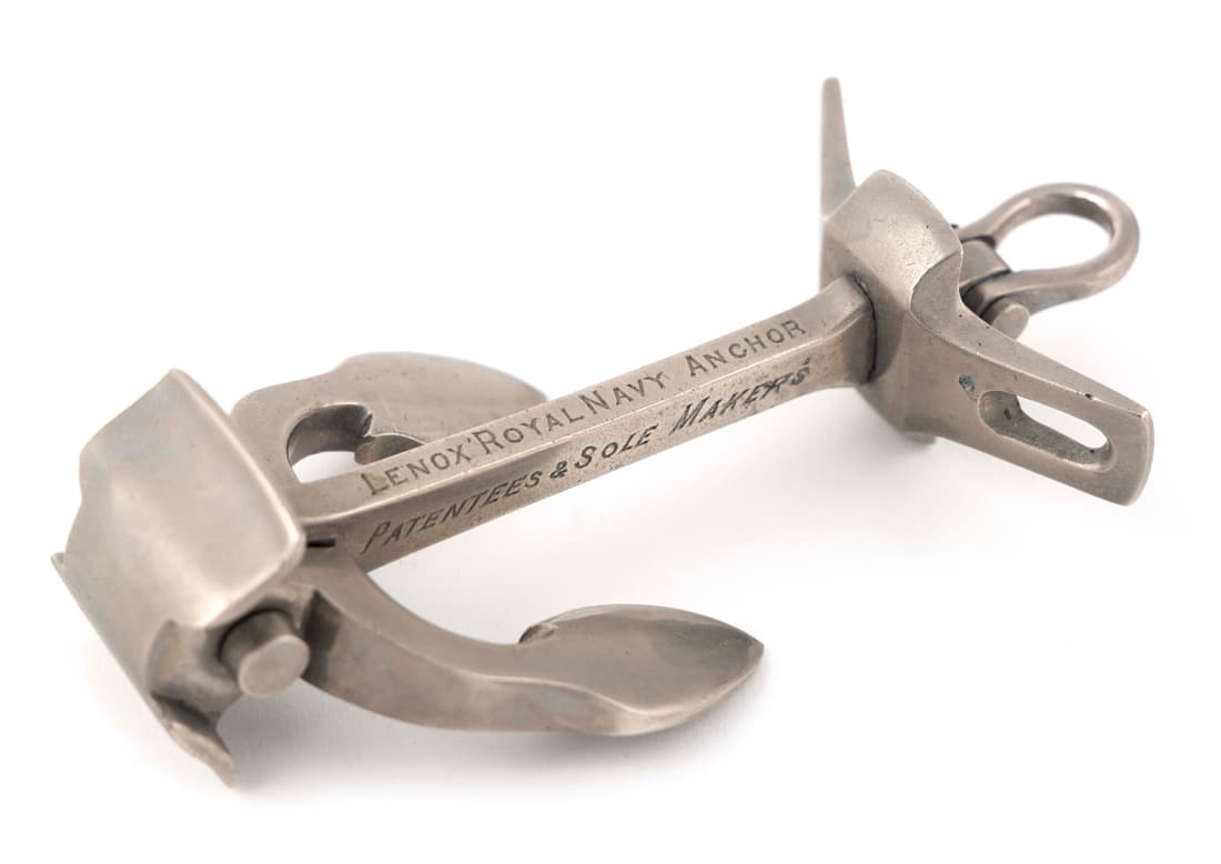 BROWN, LENOX & CO. MODEL OF AN ANCHOR Length 5". (1 of 2)