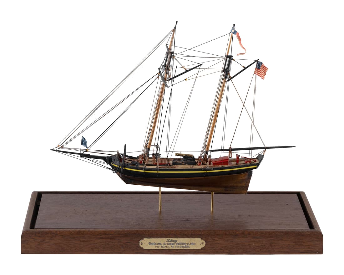 WILLIAM HITCHCOCK CASED MODEL OF THE ìLIBERTYî 20th Century Case height 16.5î. Length (1 of 4)