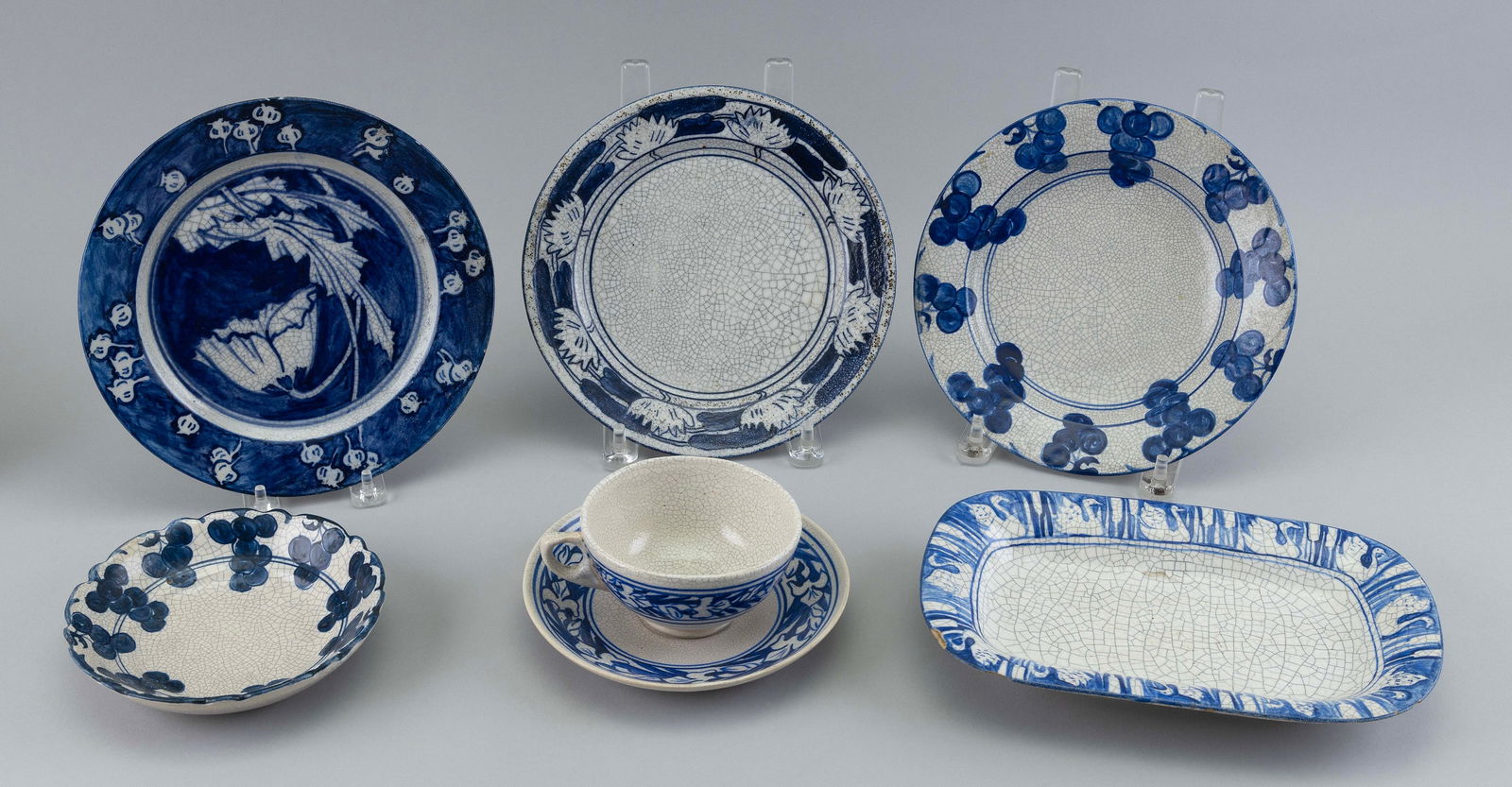 LOT OF DEDHAM POTTERY TABLEWARES Early 20th Century (1 of 2)