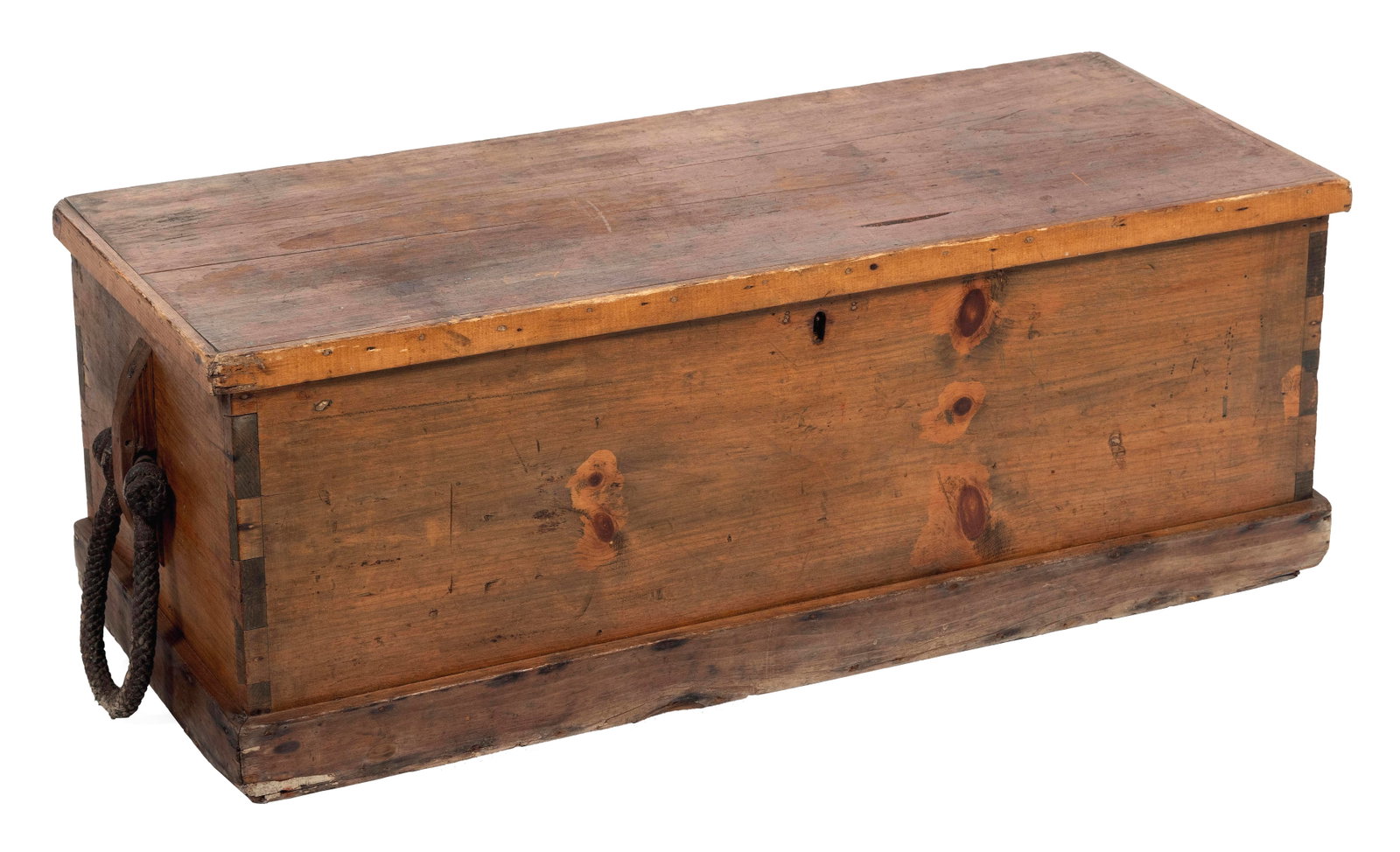 PINE SEA CHEST 19th Century Height 16î. Width 43.75î. Depth 18î.: PINE SEA CHEST 19th Century Dovetail construction. Interior with till. Retains kickboards. Nice ropework beckets with turkís-head knots. Height 16î. Width 43.75î. Depth 18î.