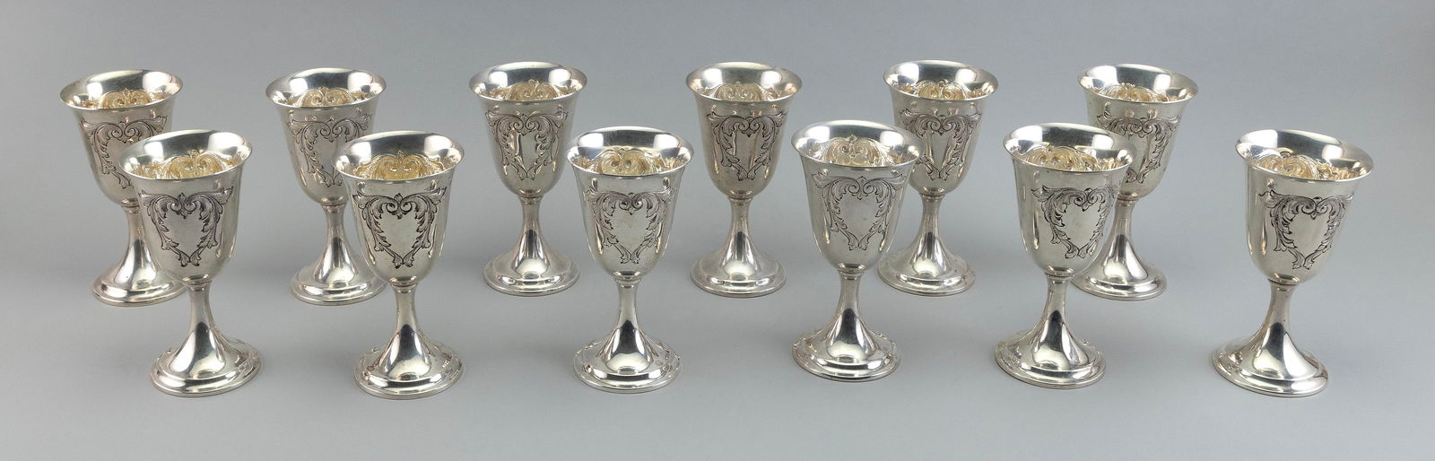 SET OF TWELVE DUNKIRK STERLING SILVER GOBLETS Early 20th Century Approx. 60.8 troy oz. (1 of 2)