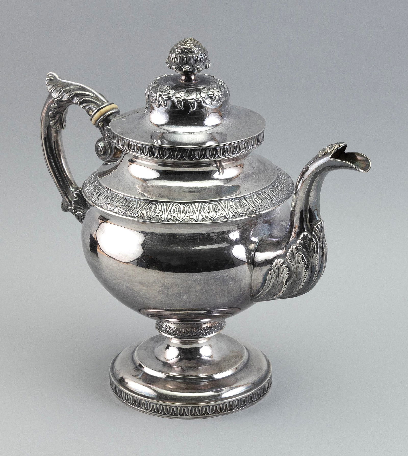 ROBERT & WILLIAM WILSON COIN SILVER TEAPOT Philadelphia, Early to Mid-19th Century Approx. 37.2 troy (1 of 3)