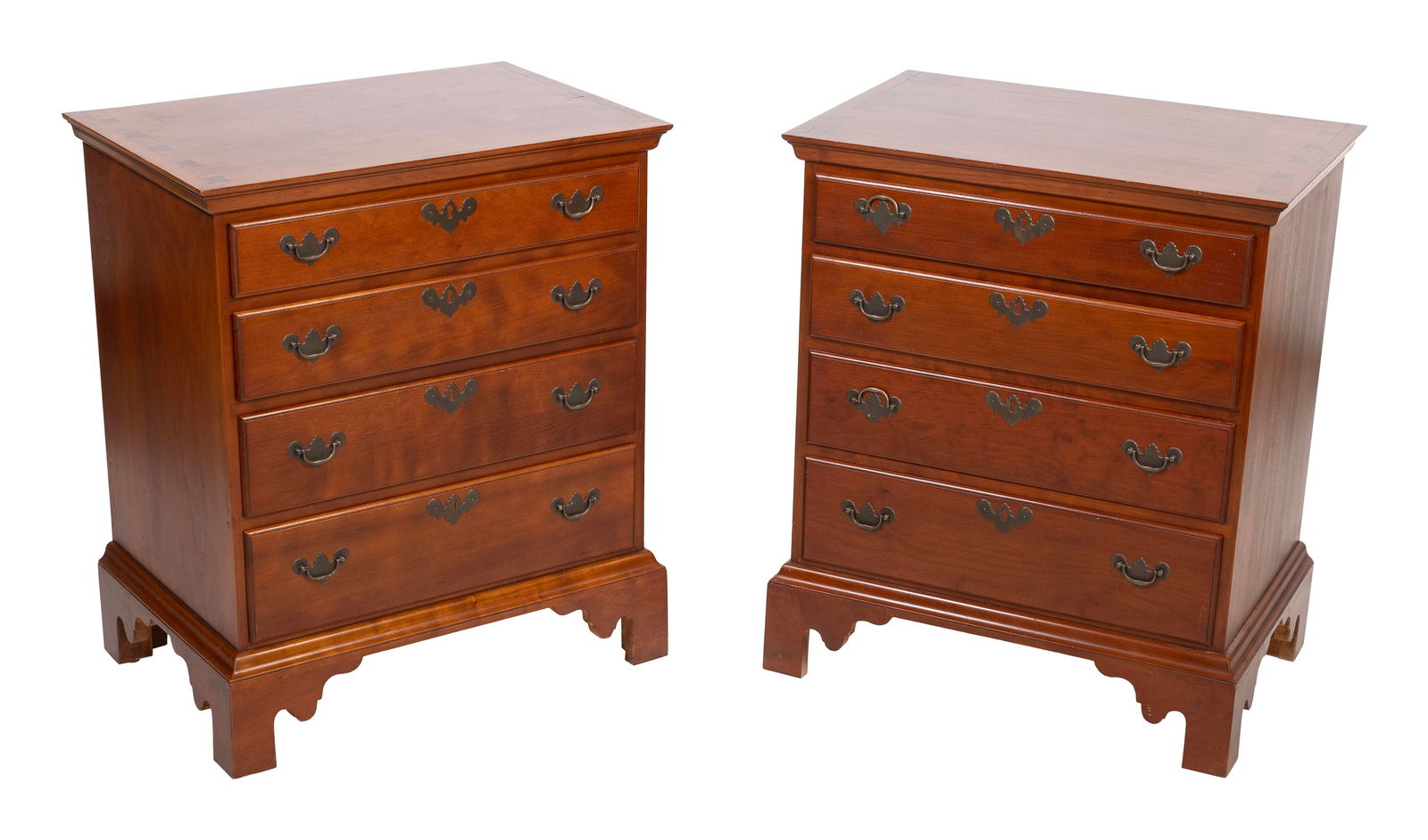 PAIR OF ELDRED WHEELER BACHELOR'S CHESTS Massachusetts, 20th Century Heights 28.5”. Widths (1 of 3)