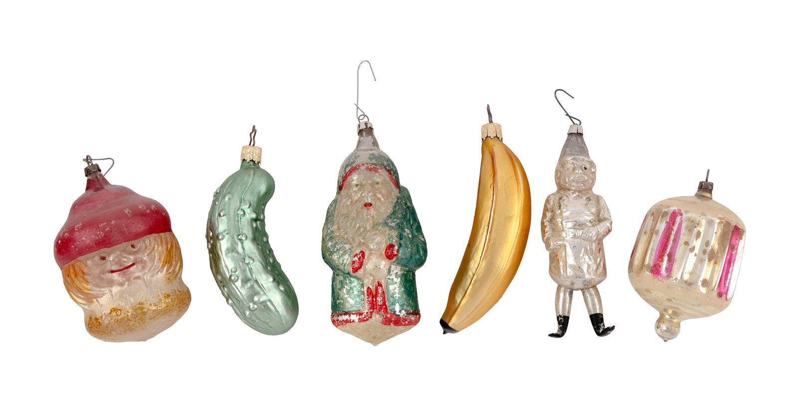 SIX VINTAGE CHRISTMAS ORNAMENTS 20th Century Lengths to 5.25". (1 of 2)