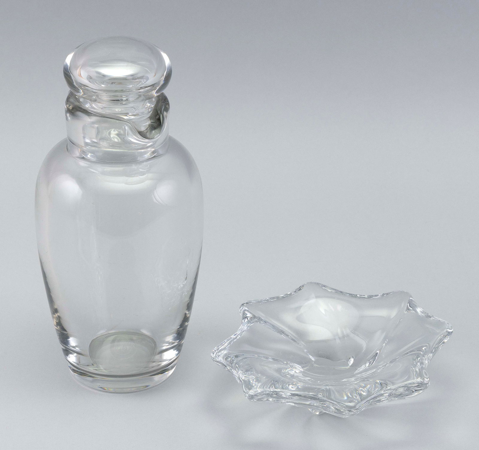 TWO PIECES OF BACCARAT CRYSTAL France, Late 20th Century (1 of 3)