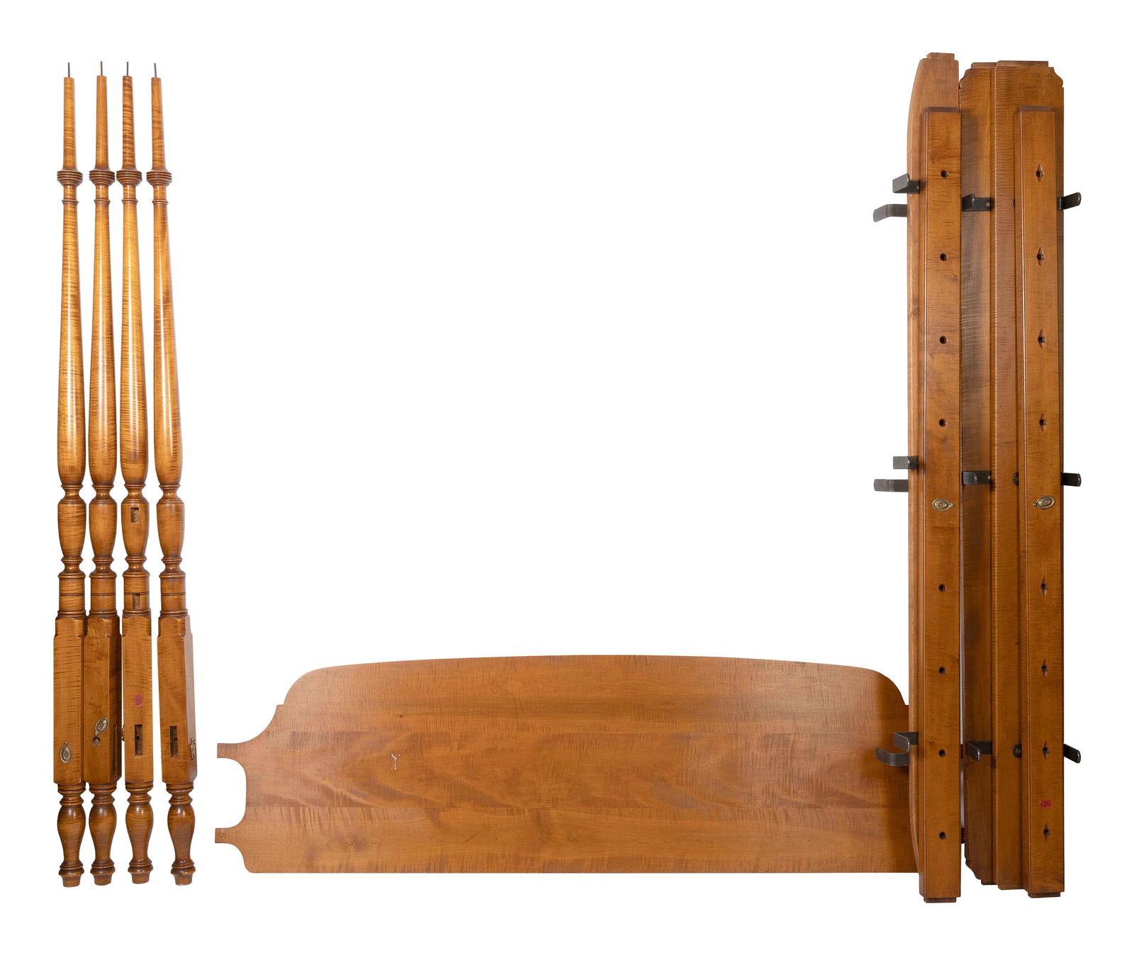 ELDRED WHEELER KING-SIZE BED Massachusetts, 20th Century Post heights 83". Headboard width 78". (1 of 1)