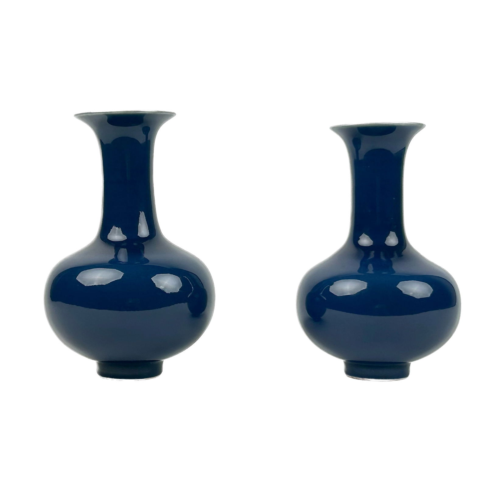 PAIR OF CHINESE COBALT BLUE PORCELAIN VASES 19th Century Heights 7.5". (1 of 3)