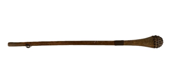 UNUSUAL ANGOLAN WOODEN WAR CLUB 20th Century Length 37".