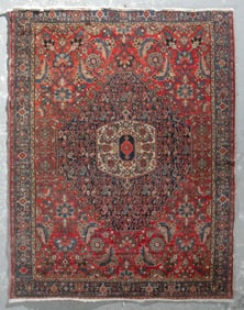HAMADAN RUG: 5'0" X 6'6" Second Quarter of the 20th Century