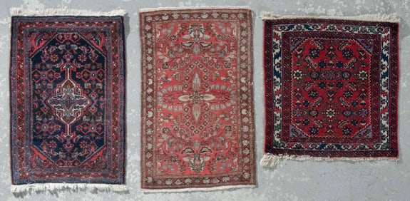 THREE HAMADAN MATS: FROM 2'2" X 2'3" TO 2'0" X 2'10"