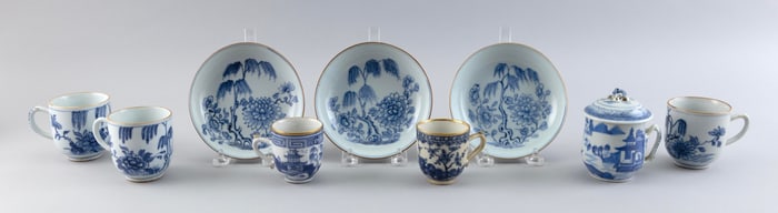 NINE CHINESE EXPORT BLUE AND WHITE PORCELAIN CUPS AND SAUCERS Late 19th Century Cup heights from