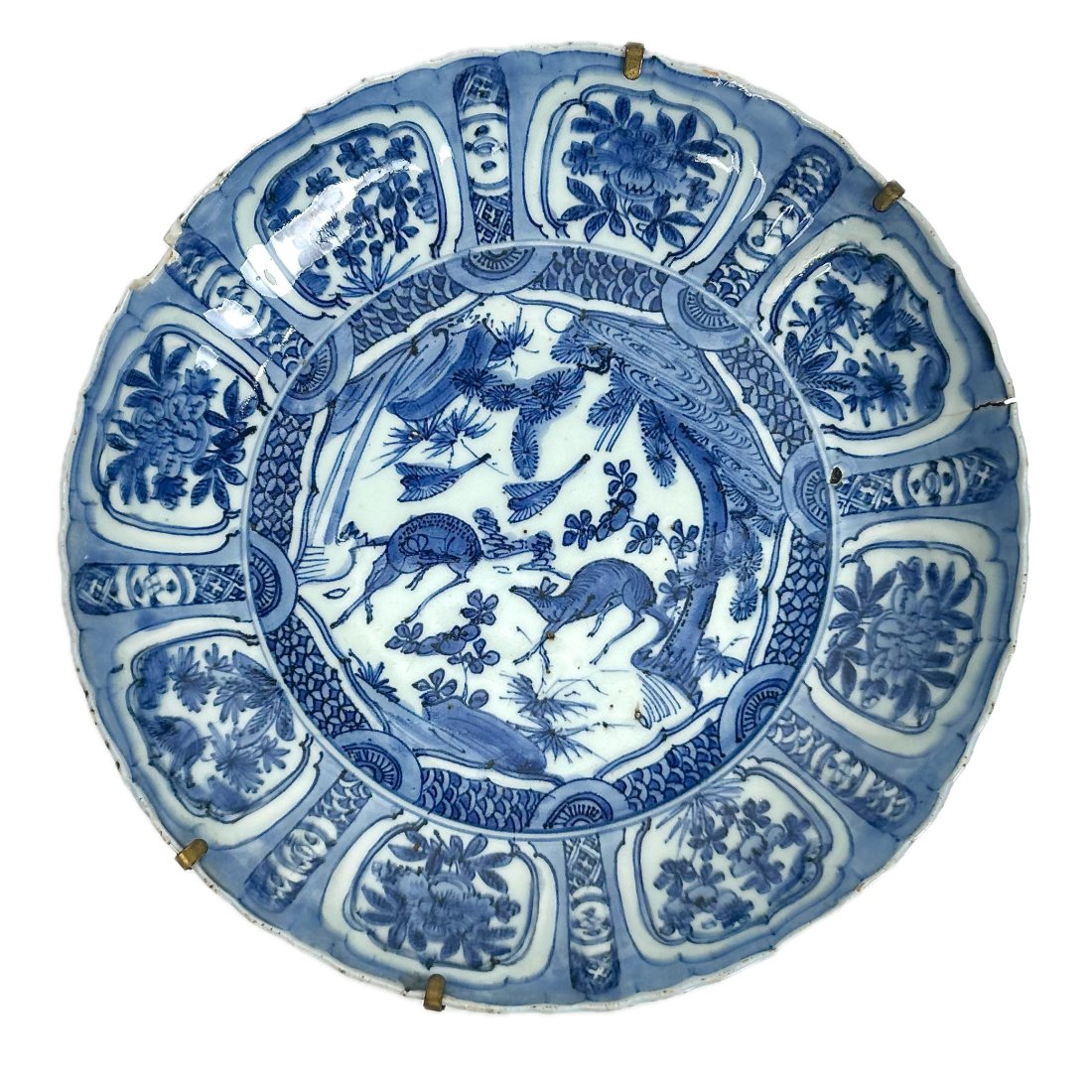 KRAAK PORCELAIN PLATE China, 16th/17th Century Diameter 10.75".: KRAAK PORCELAIN PLATE China, 16th/17th Century Central decoration of two deer grazing in a landscape. Paneled sides with floral motifs. Barbed rim. Diameter 10.75".