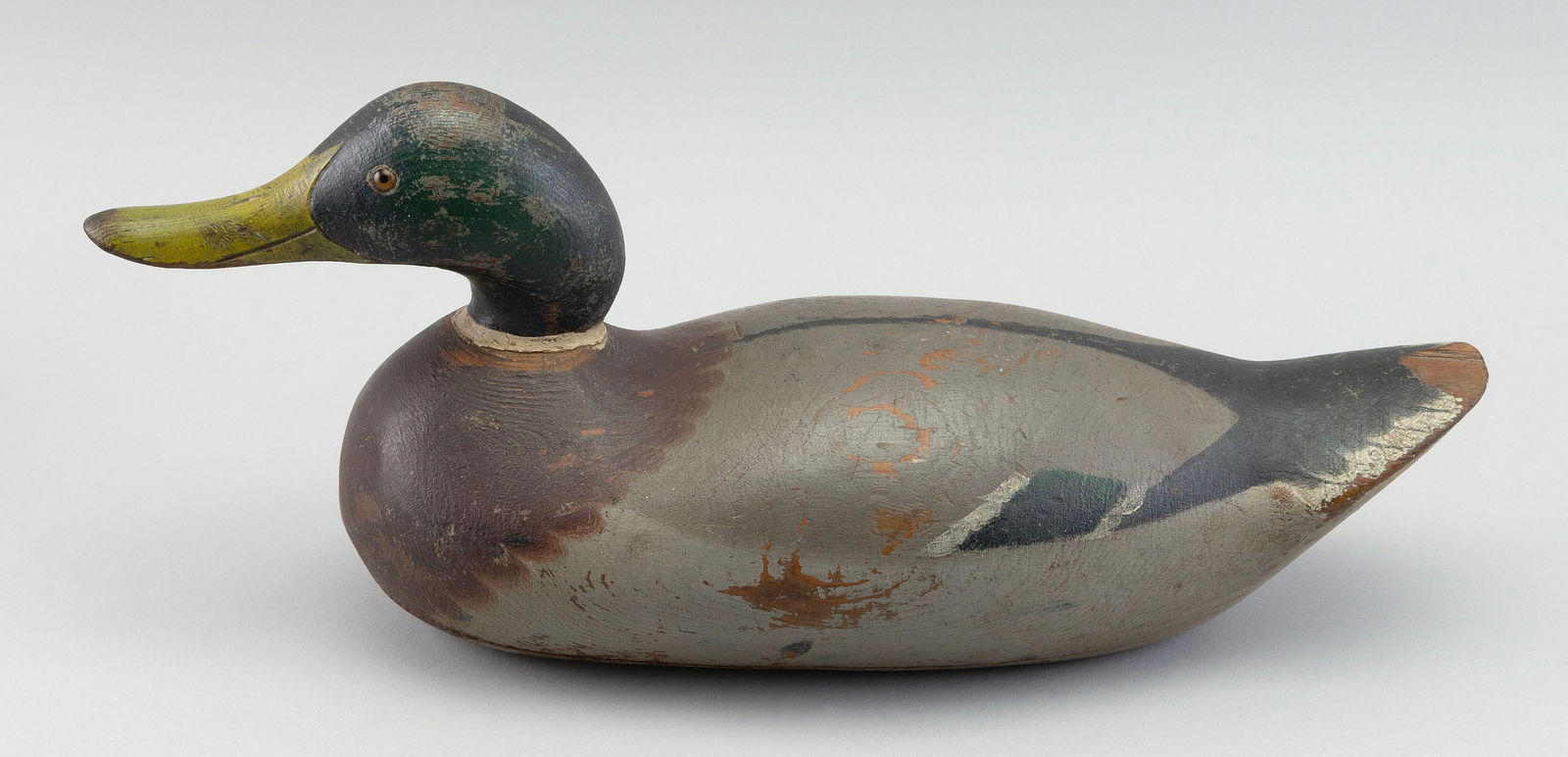 MASON DECOY FACTORY CHALLENGE-GRADE MALLARD DRAKE DECOY Detroit, Early 20th Century Length 16.5". (1 of 3)