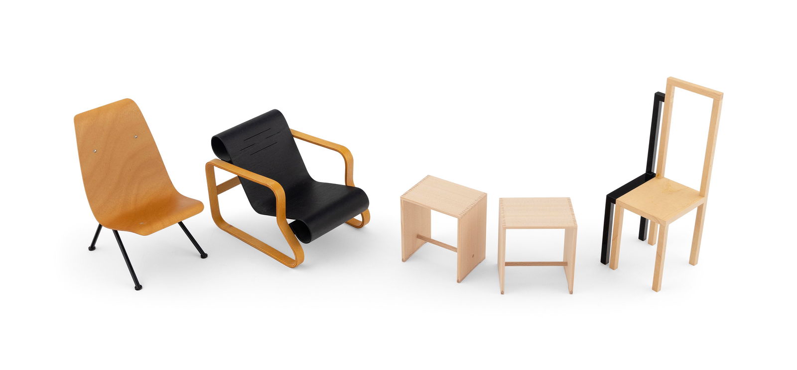 FIVE PIECES OF VITRA DESIGN MUSEUM MINIATURE FURNITURE 20th Century Heights from 3" to 7". (1 of 3)