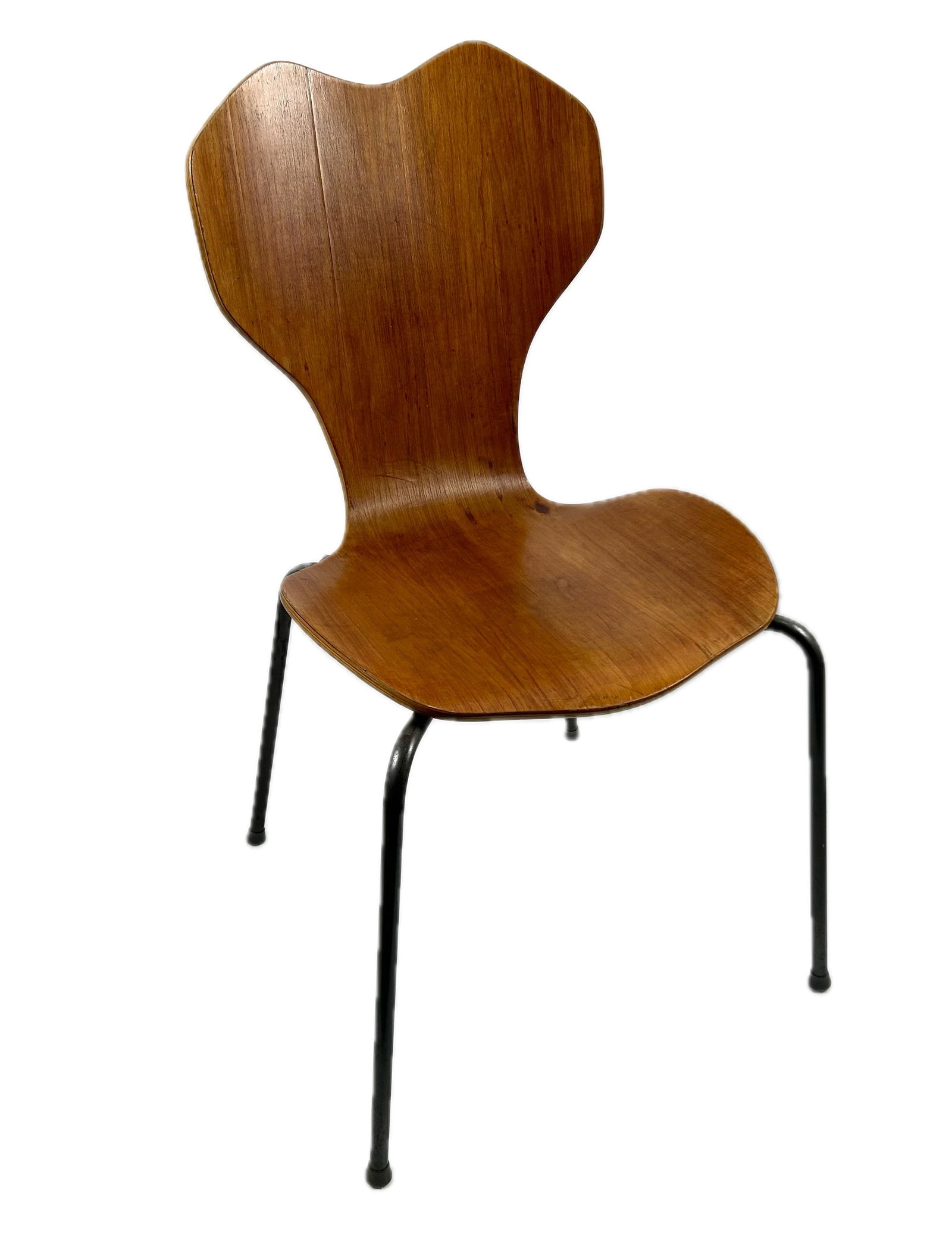 FRITZ HANSEN "GRAND PRIX"-STYLE DANISH MODERN CHAIR Denmark, Mid-20th Century Back height 32". Seat (1 of 2)