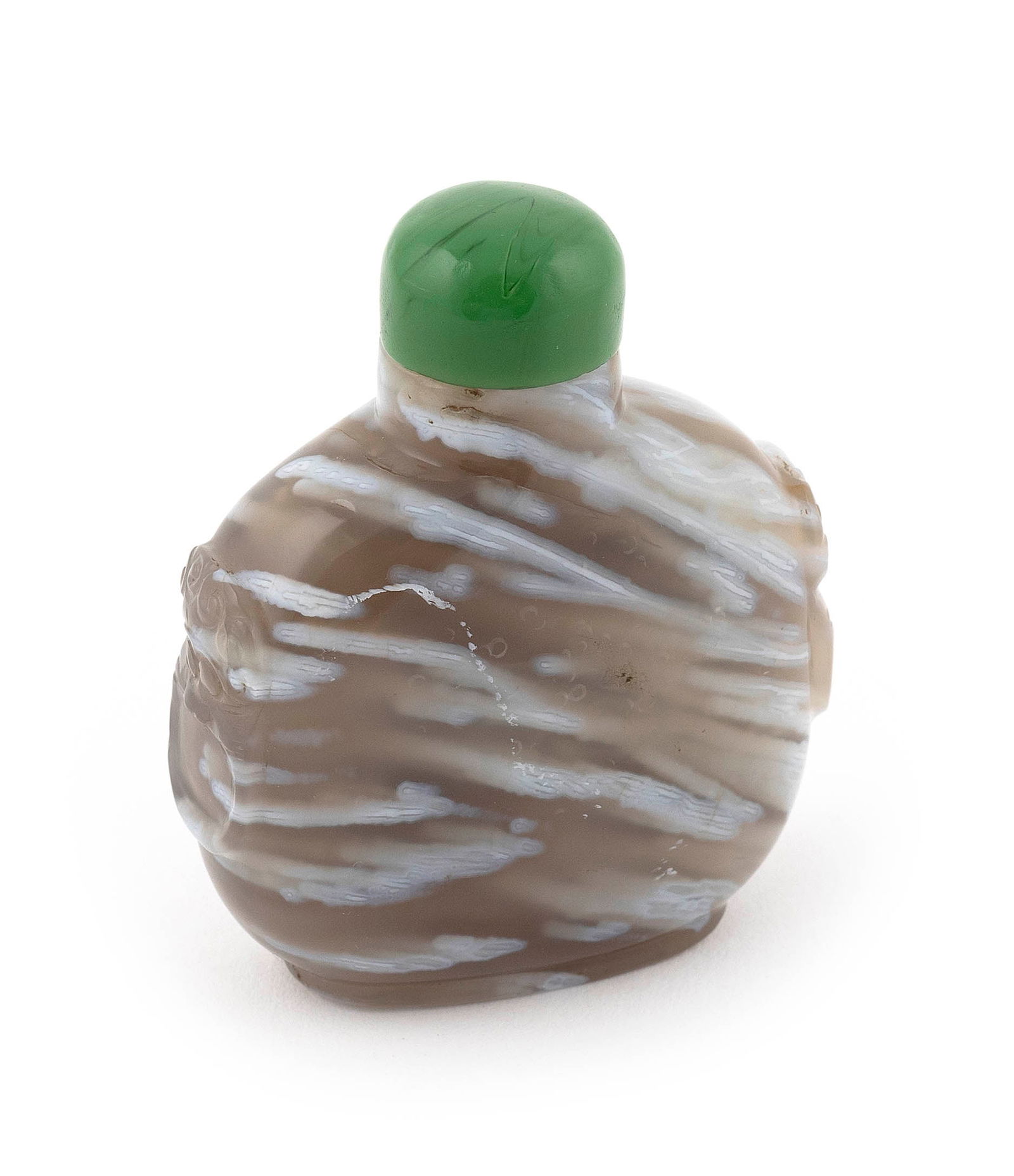 CHINESE AGATE SNUFF BOTTLE Late 19th Century Height 2.25". Green stone stopper. (1 of 3)