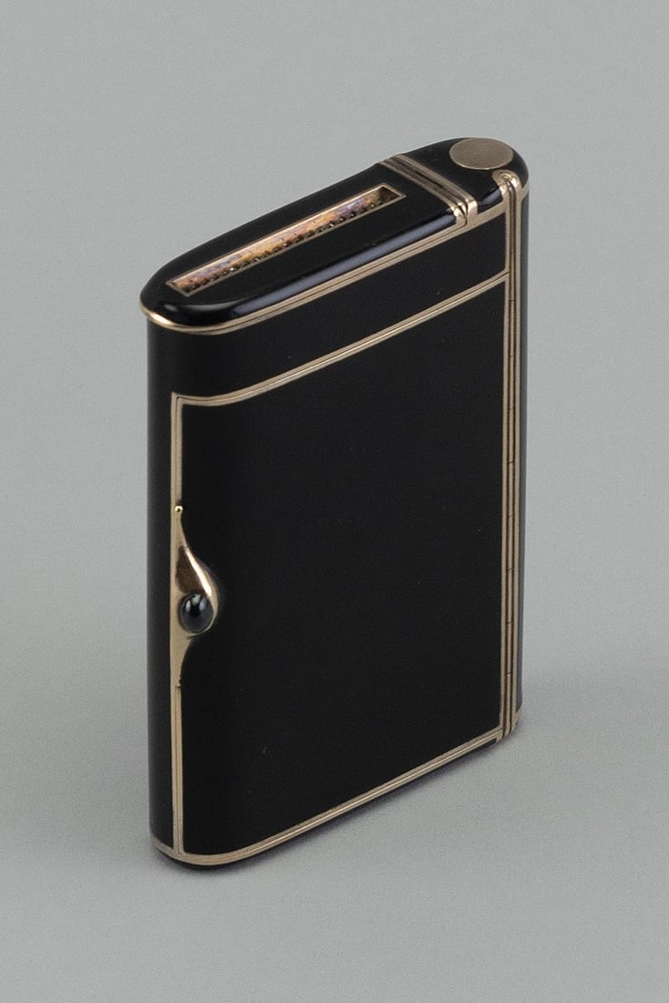 ALFRED DUNHILL 18KT GOLD AND SILVER VERMEIL CIGARETTE CASE 20th Century Length 3.75". (1 of 6)