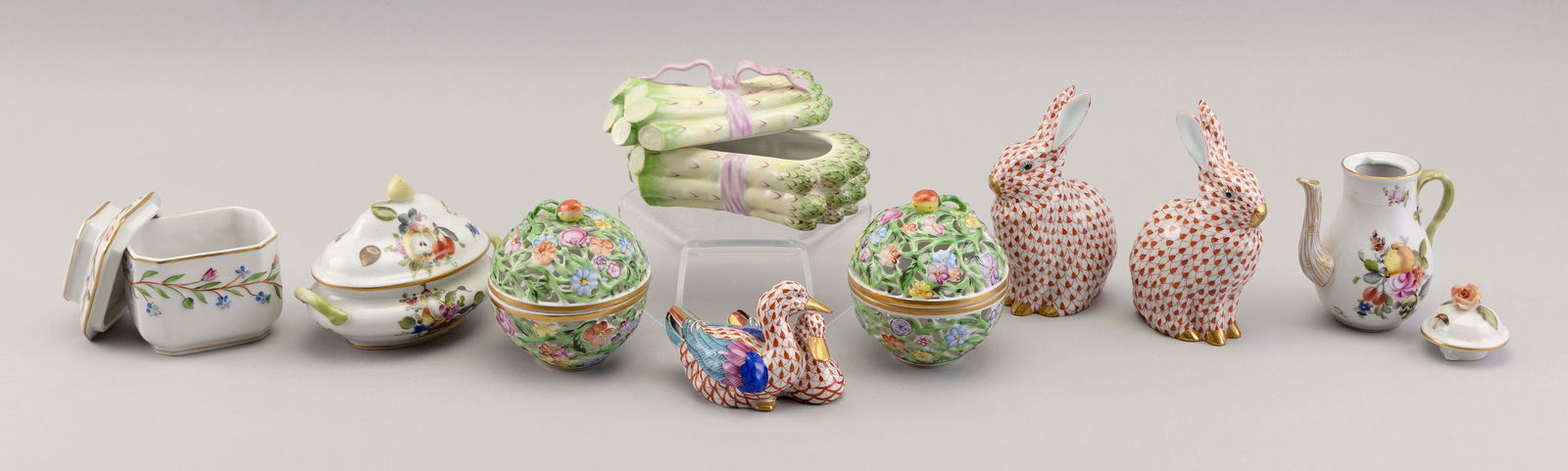 NINE PIECES OF HEREND PORCELAIN 20th Century Heights from 3" to 5". (1 of 1)