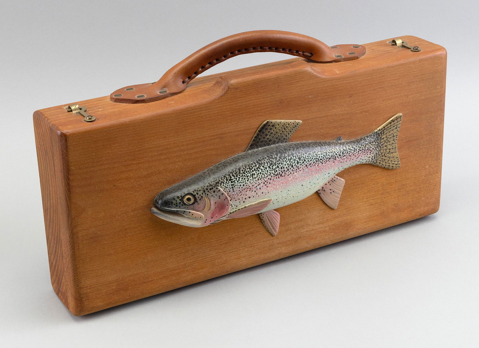 MARTY COLLINS-DECORATED FLY FISHING TACKLE BOX Buzzard's Bay, Massachusetts, 20th Century Length (1 of 4)