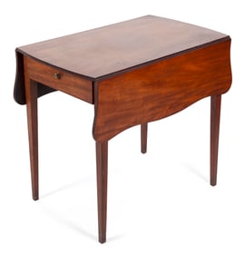 HEPPLEWHITE PEMBROKE TABLE New England, Circa 1800 Height 28.5". Width 20.25" plus two 10" drop