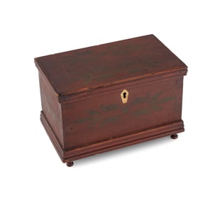 MINIATURE BLANKET CHEST Pennsylvania, Mid-19th Century Height 5". Width 7.75". Depth 4.75".
