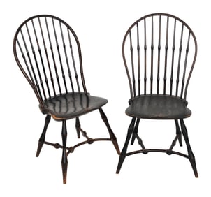 NEAR-PAIR OF WALLACE NUTTING WINDSOR SIDE CHAIRS Framingham, Massachusetts, 20th Century Back