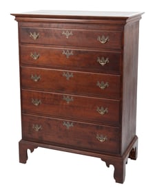 ELDRED WHEELER TALL CHEST Massachusetts, 20th Century Height 48.5". Width 36.5". Depth 19.25".