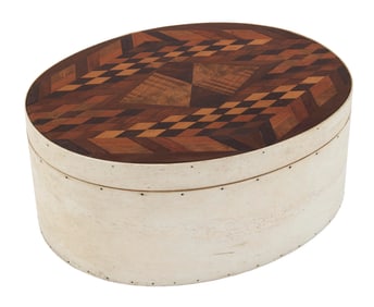 LARGE WHALEBONE DITTY BOX WITH PARQUETRY TOP 19th Century Height 5.5". Length 12.25". Width 9.25".