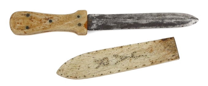 WHALEBONE-HANDLED KNIFE WITH WHALEBONE SHEATH 19th Century Total length 11.75".