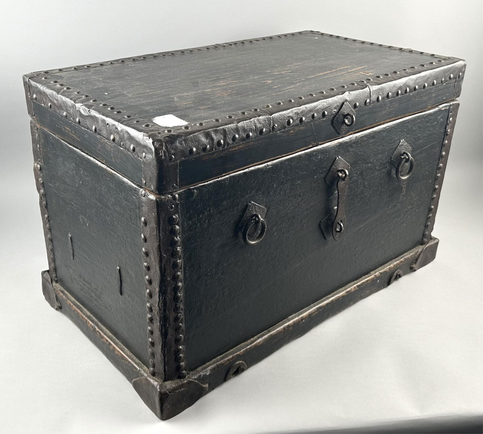 CHINESE IRON-BOUND SHIP'S CHEST 20th Century Height 15.5". Width 25". Depth 14.5". (1 of 3)