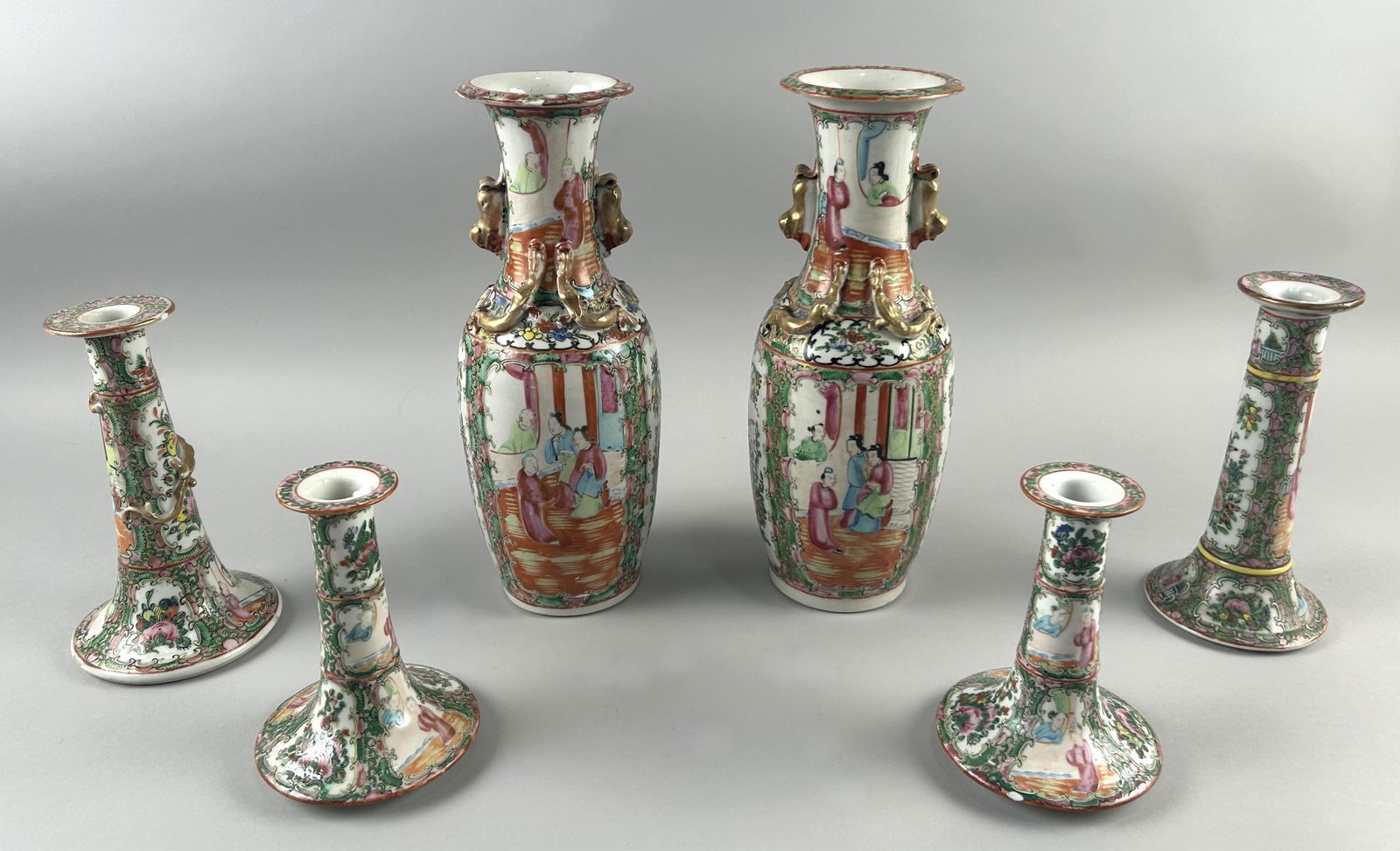 SIX PIECES OF CHINESE EXPORT ROSE MEDALLION PORCELAIN 19th Century Heights from 6" to 12". (1 of 6)