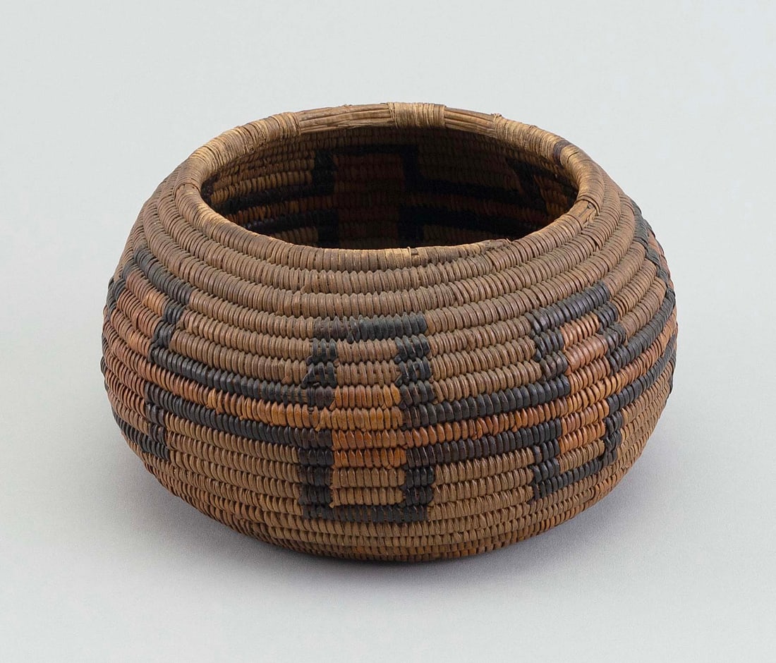 MISSION BASKET California, Early 20th Century Height 3.5". (1 of 3)