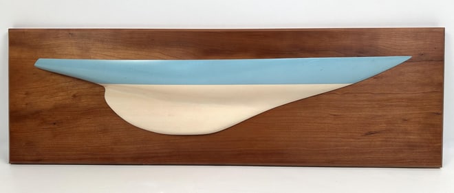 MOUNTED HALF HULL MODEL 20th Century Backboard 9.5" x 30".