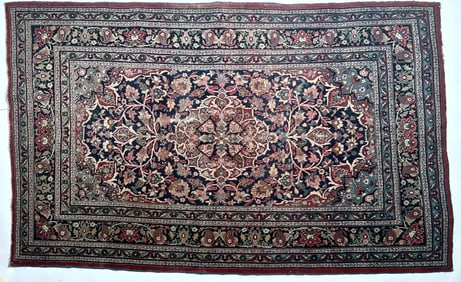 MESHED RUG: 4'1" X 6'6" Circa 1920-1930